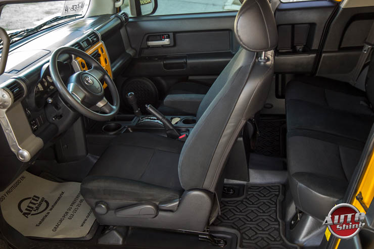 Rejuvenecimiento de interiores de auto en Villahermosa, Tabasco