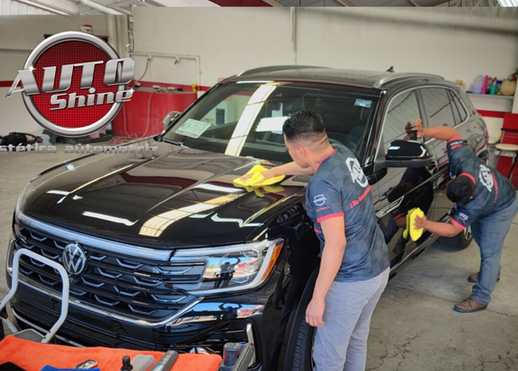 autolavado villahermosa con microfibras para cuidar la pintura de tu coche